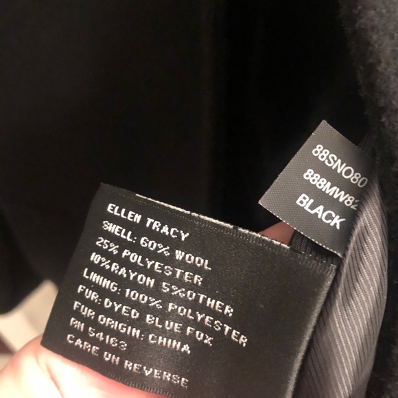 Ellen Tracy Black Wo Coat with Fur Collar - Picture 5 of 6